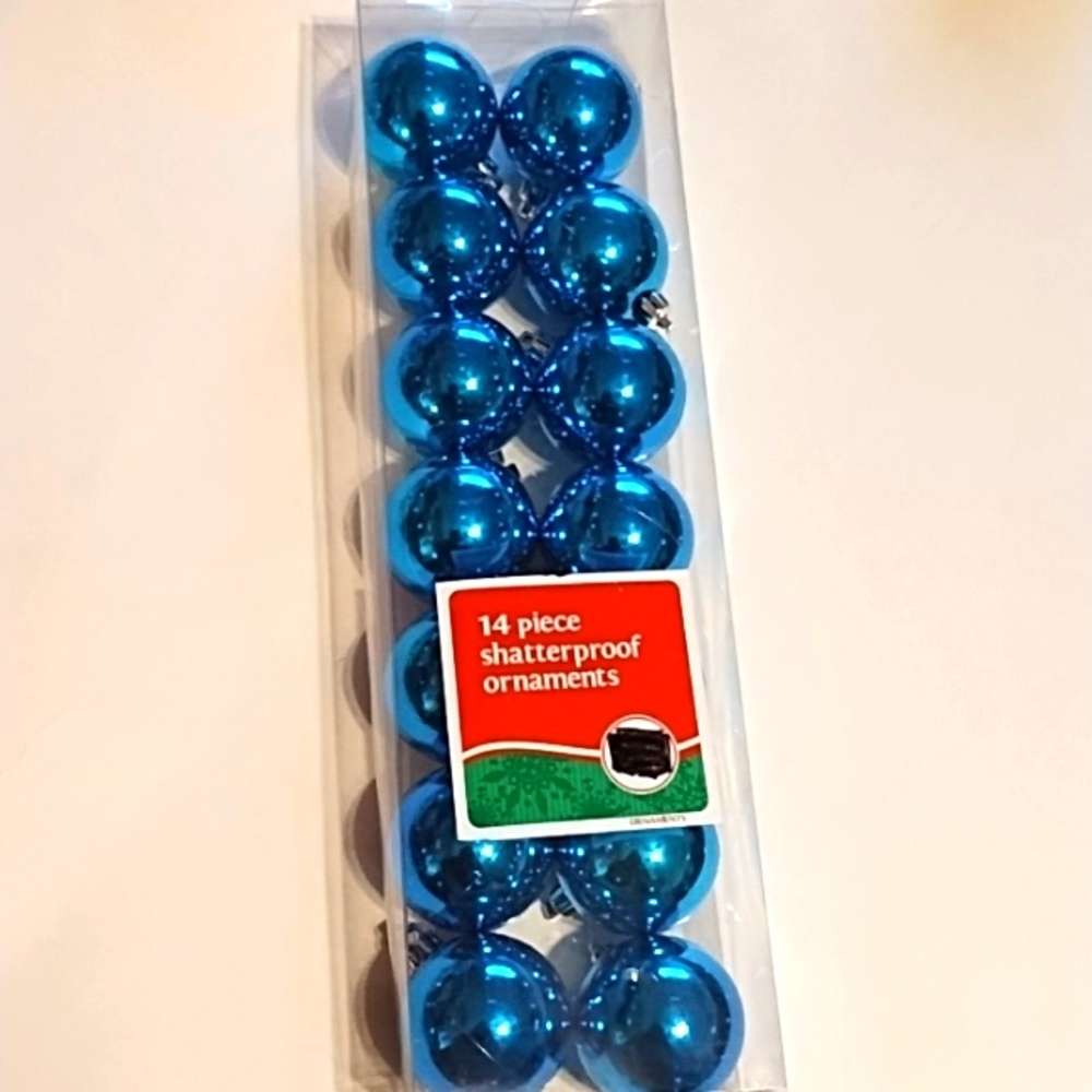Christmas Ornaments Bundle - Picture 4 of 12